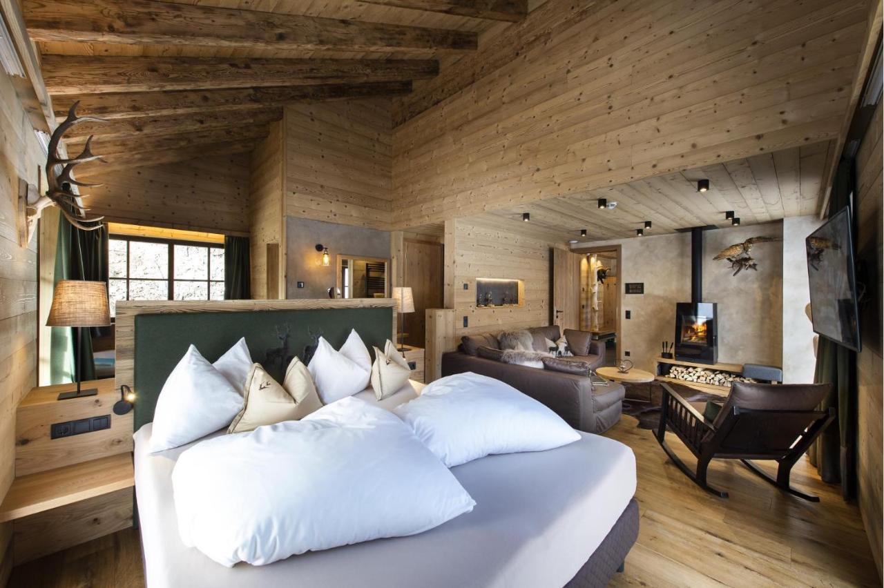 Alphotel Tyrol Racines Esterno foto