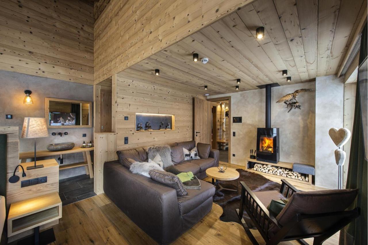 Alphotel Tyrol Racines Esterno foto