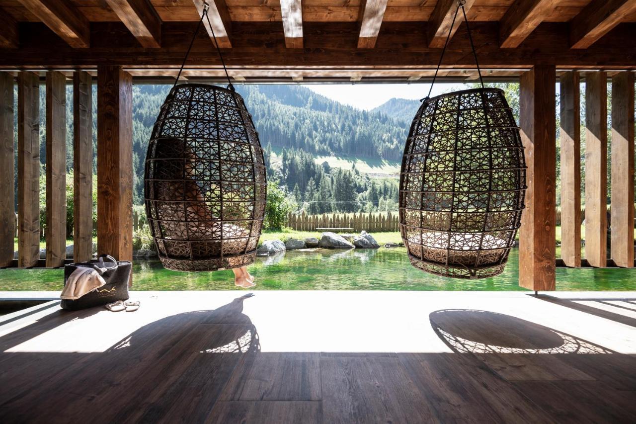 Alphotel Tyrol Racines Esterno foto